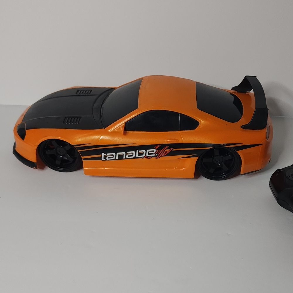 Jada Toys JDM Tuners Orange 1995 Toyota Supra R/C